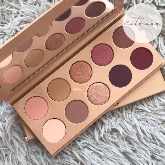 KKW Beauty Classic Blossom Eyeshadow Palette - Picture 2 of 3